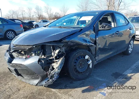 2018 Toyota Corolla Le z USA, uszkodzony, nr VIN 2T1BURHE4JC005291